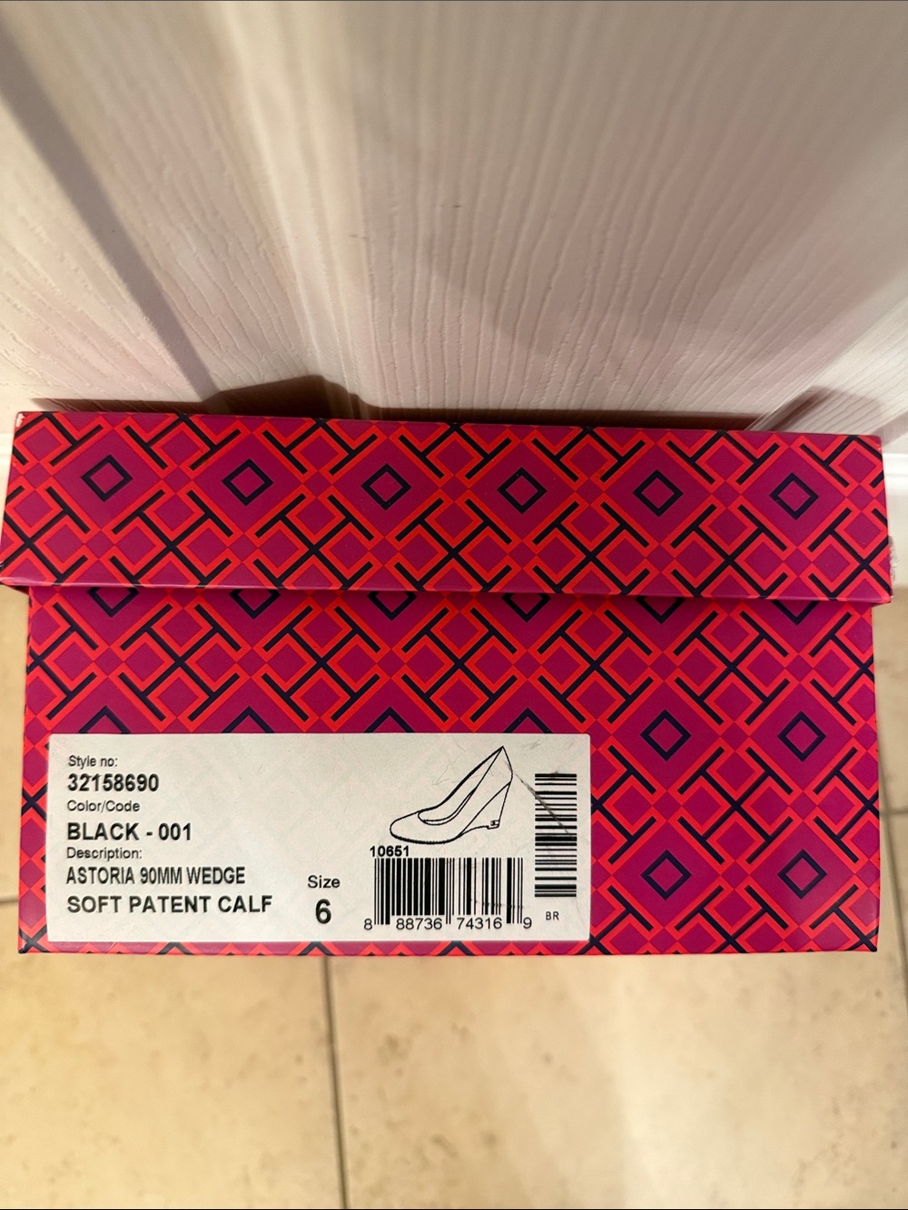 Tory Burch Black Astoria 90mm Wedge - Soft Patent Calf - Picture 5 of 5